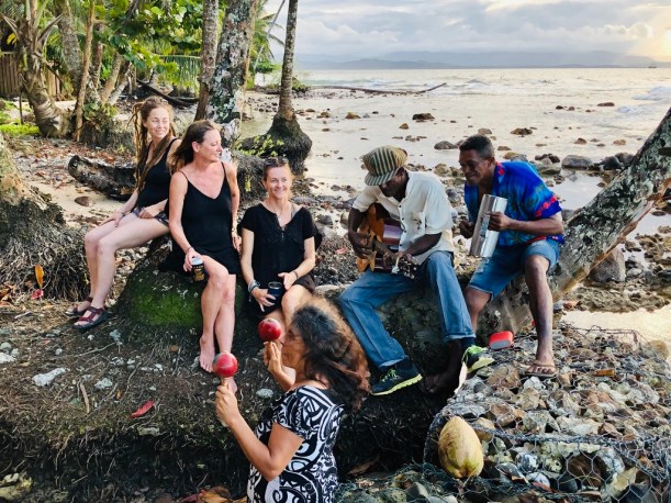 C71ABF2F-CA69-4072-B015-CEEB1DE56B91_1_105_c